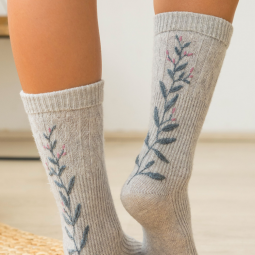 Livre - 12 projets broderie vêtements et accessoires Ecovita