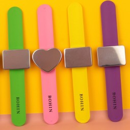 Porte épingles magnétique Bohin cœur rose