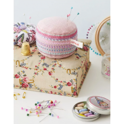 Livre - Accessoires brodés univers Sajou