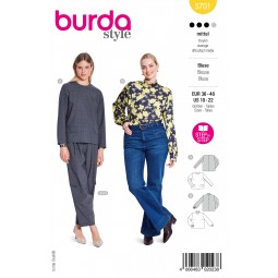 Burda 5701 - Blouse droite à col rond ou montant