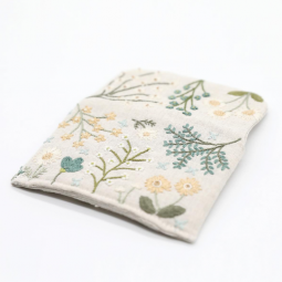 Kit de broderie - Porte cartes 20 ans