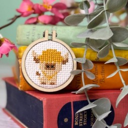 Kit de broderie - Sois pas vache