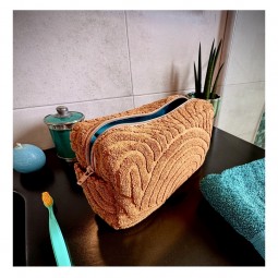 Patron Les BG - Banane et sacs à dos - Le baroudeur