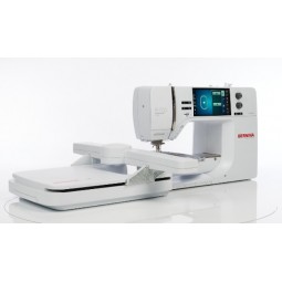 Machine à broder Bernina 700 Pro