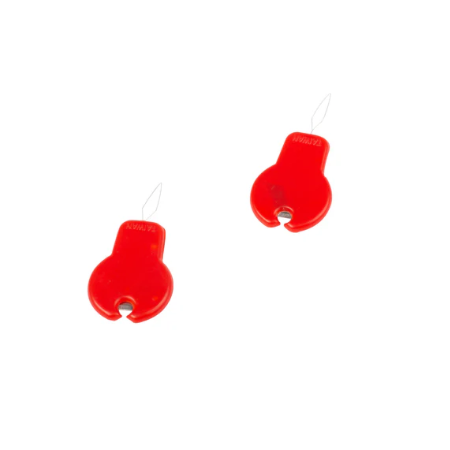 Enfile aiguilles et cutter Bohin