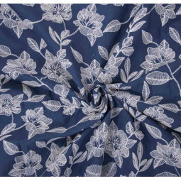 Tissu Katia fabrics - Voile de coton brodé - Fleur fond denim