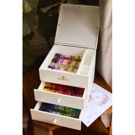 Coffret modulable DMC - Assortiment de 70 échevettes de mouliné