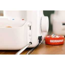 Surjeteuse Bernina L660