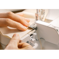 Surjeteuse Bernina L650