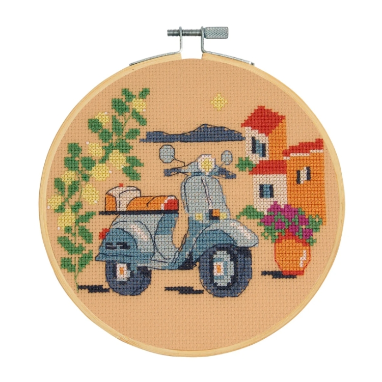 Kit de broderie - La Vespa bleue