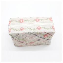 Kit de broderie - Grande trousse fleurie