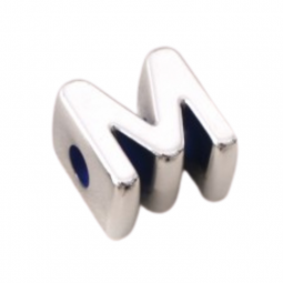 Perles lettres en plastique
