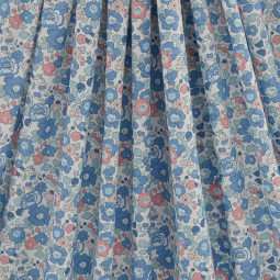 Tissu Liberty® Betsy bleu rose