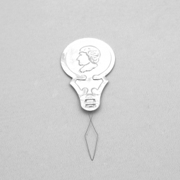 Enfile aiguilles