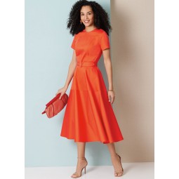 Patron Butterick 7077 - Robe évasée avec ceinture