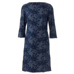 Patron Burda 6149 - Robe encolure dégagée arrondie manches 3/4