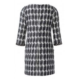 Patron Burda 6149 - Robe encolure dégagée arrondie manches 3/4