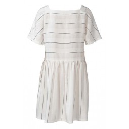 Patron Burda 6117 - Crop top, robe fluide