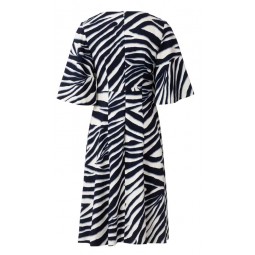 Patron Burda 6133 - Robe à jupe virevoletante