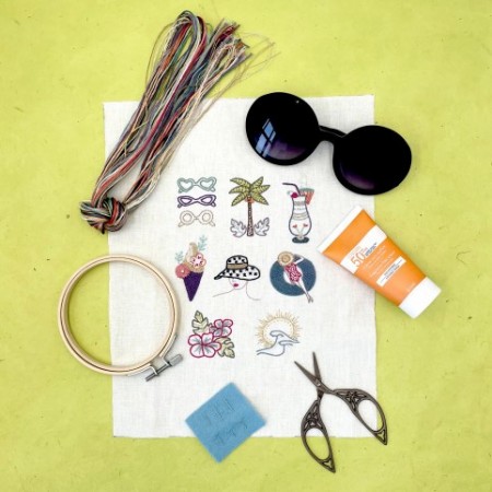Kit de broderie - Easy custo - Et si on partait en vacances Kit de broderie - Easy custo - Et si on partait en vacances