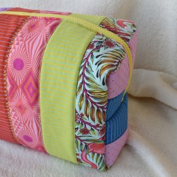 Kit de couture : Trousse de toilette Tulipa création Ecolaines