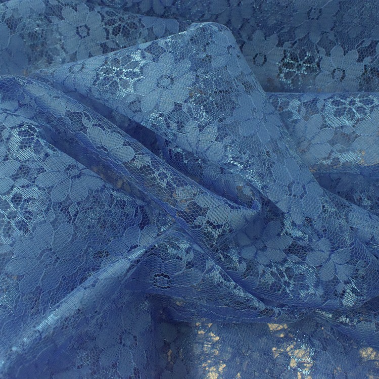 Tissu dentelle - Petite fleur bleue