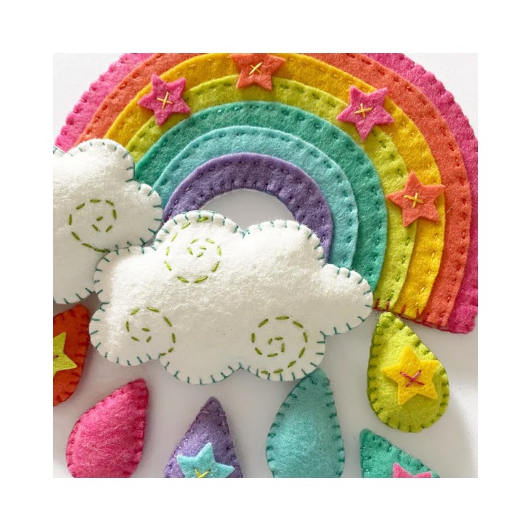 Kit de feutrines - Pendentif arc en ciel magique